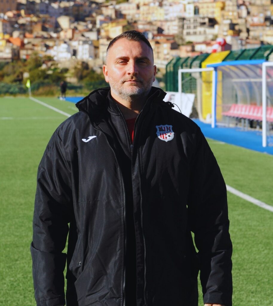 WhatsApp Image 2025-12-27 at 11.12.34 (1) - Copia